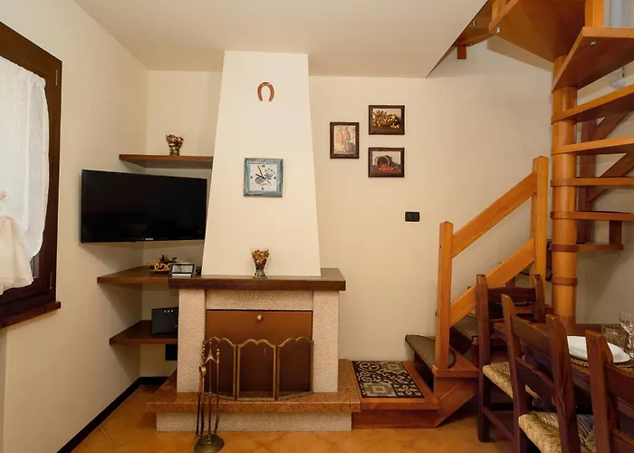 Rifugio Tra I Boschi - Camino & Balcone Appartement